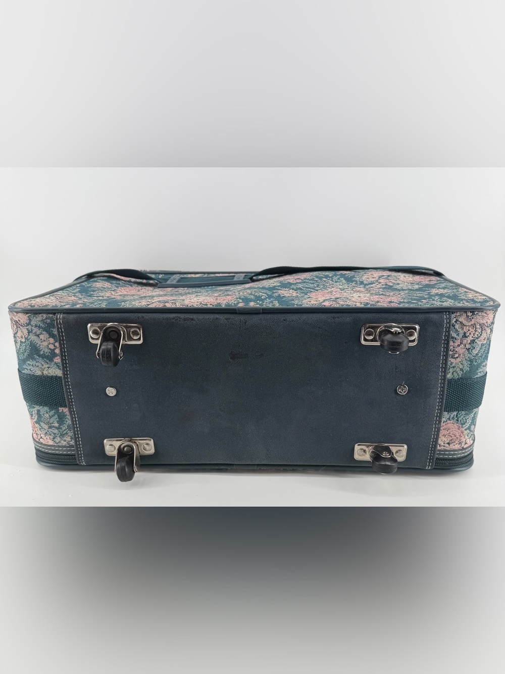 Atlantic Vintage Tapestry Floral 4-Wheel Spinner Carry On Luggage Suitcase 21” - Picture 10 of 14